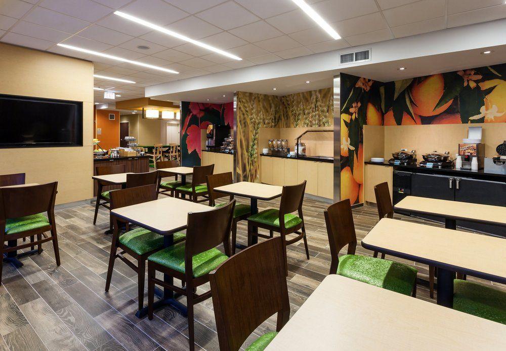 Fairfield Inn And Suites Chicago Downtown-River North Εξωτερικό φωτογραφία
