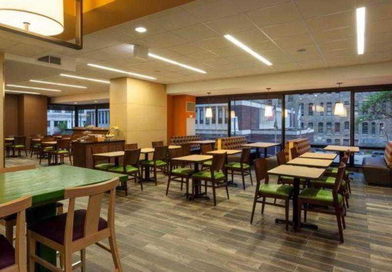 Fairfield Inn And Suites Chicago Downtown-River North Εξωτερικό φωτογραφία