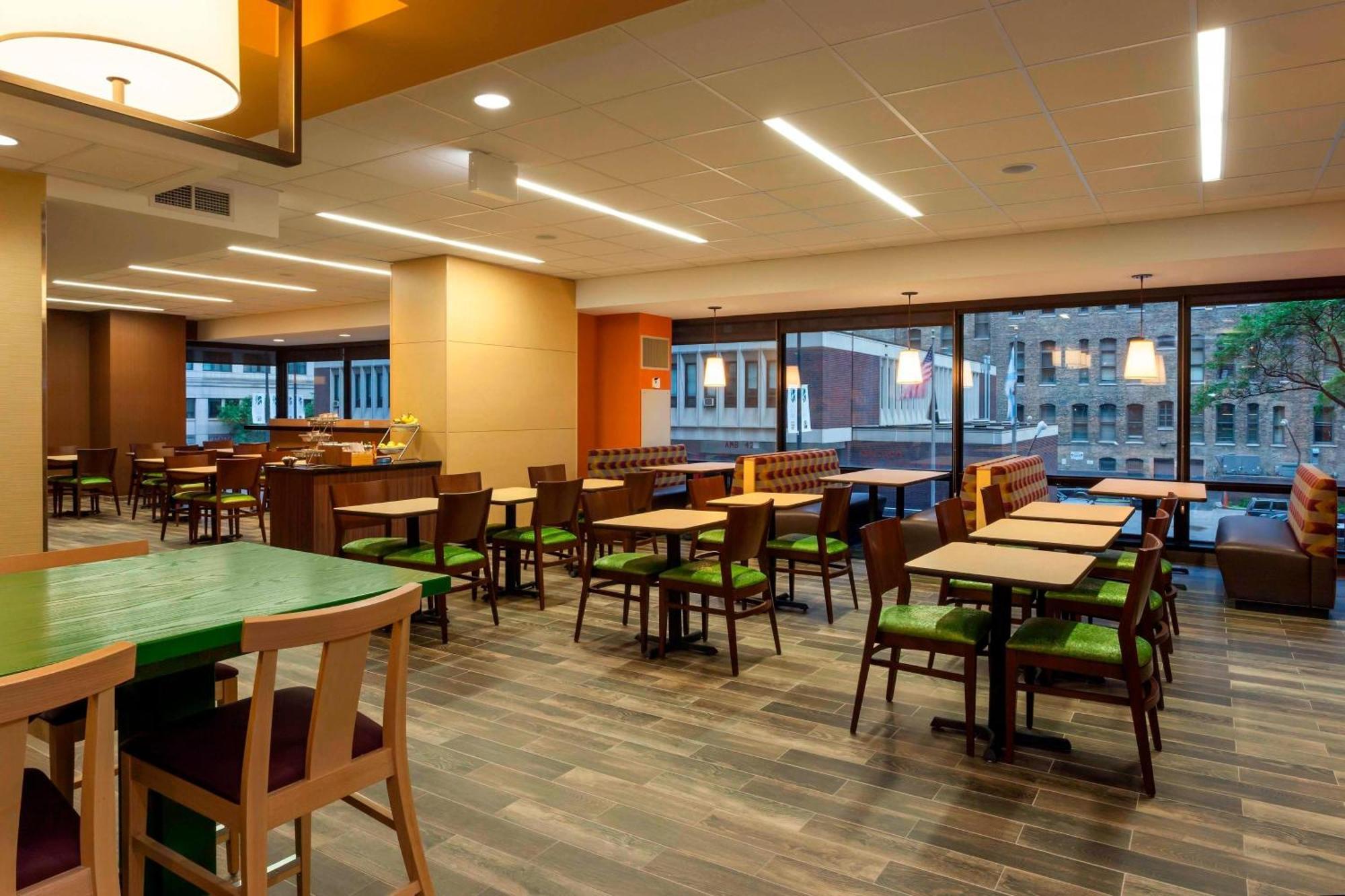 Fairfield Inn And Suites Chicago Downtown-River North Εξωτερικό φωτογραφία