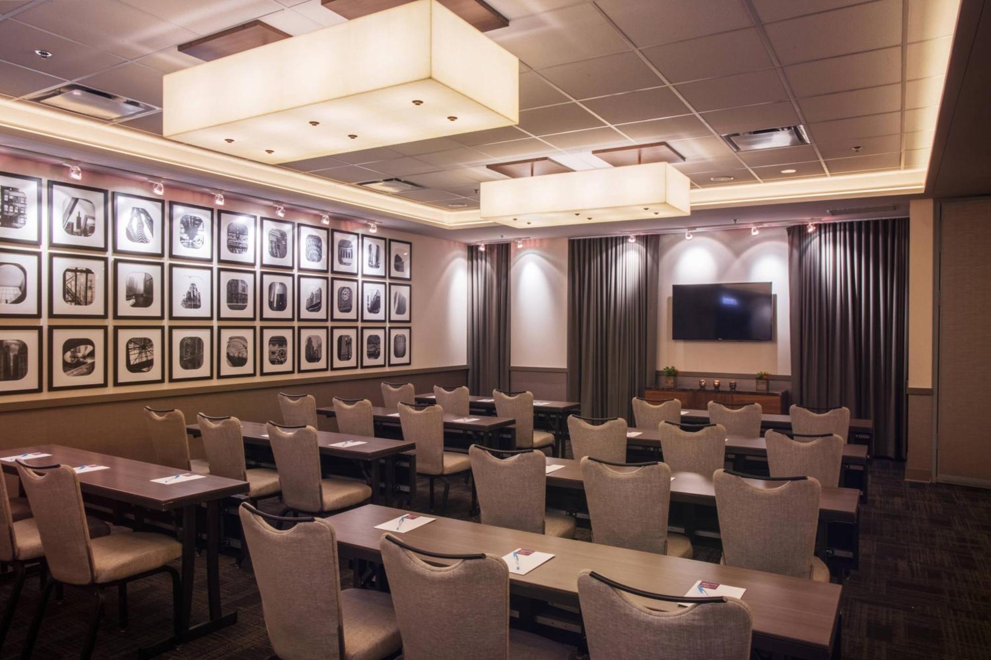 Fairfield Inn And Suites Chicago Downtown-River North Εξωτερικό φωτογραφία