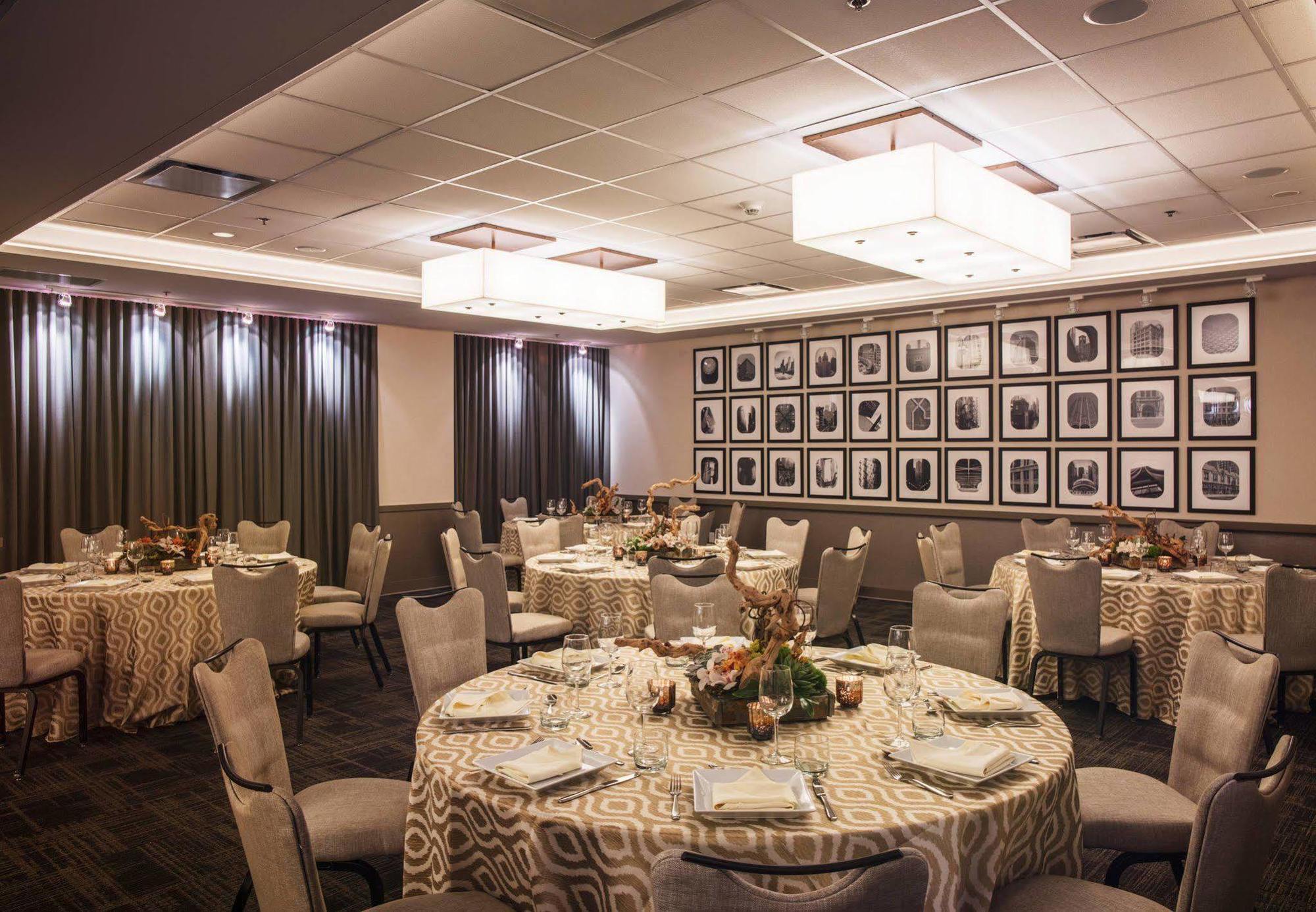 Fairfield Inn And Suites Chicago Downtown-River North Εξωτερικό φωτογραφία