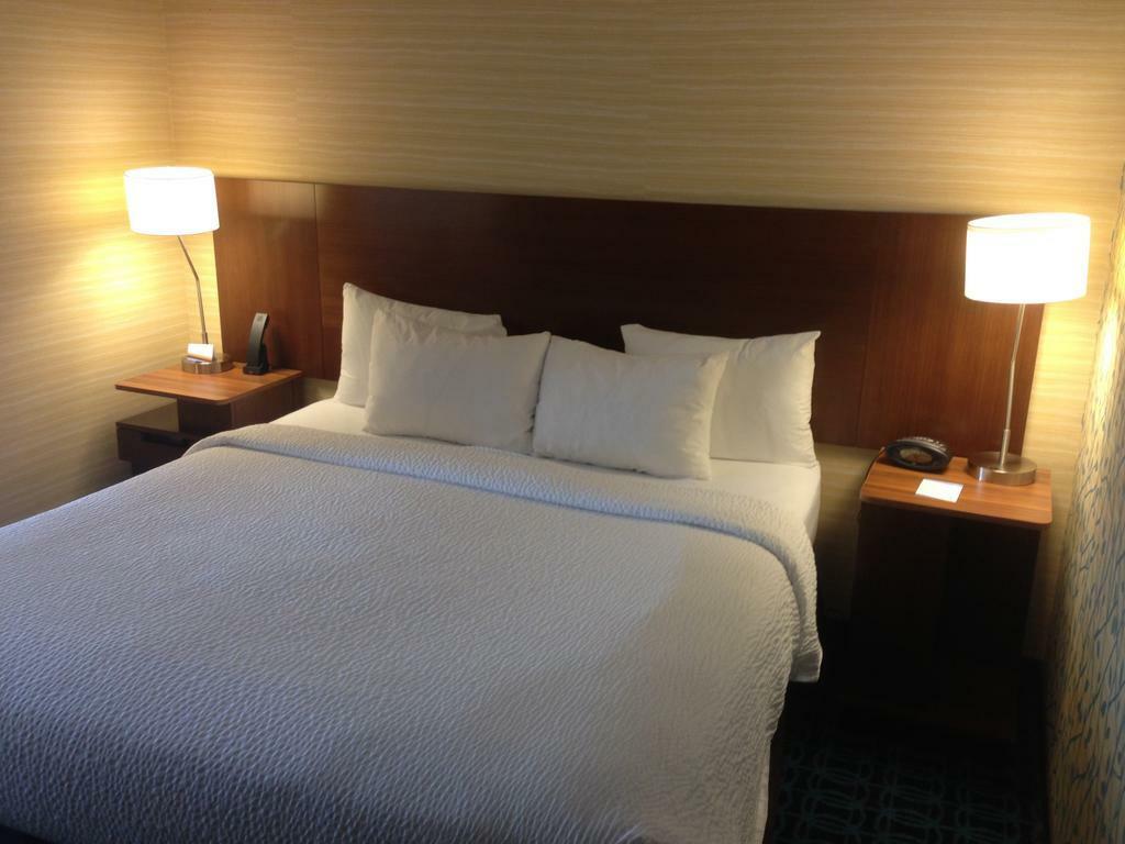 Fairfield Inn And Suites Chicago Downtown-River North Εξωτερικό φωτογραφία